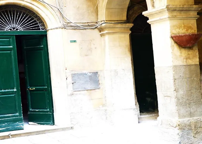 I Colori Della Sicilia 招待所 卡尔塔吉罗